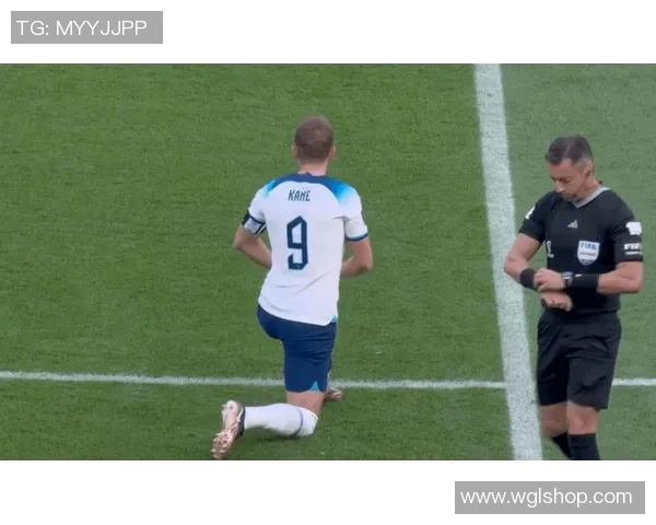 当足球明星在赛场上泪流满面时他们内心的真实感受与故事