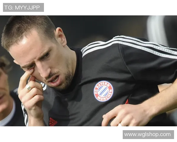 足球明星壁纸大全精选全球顶级球员高清壁纸尽在这里